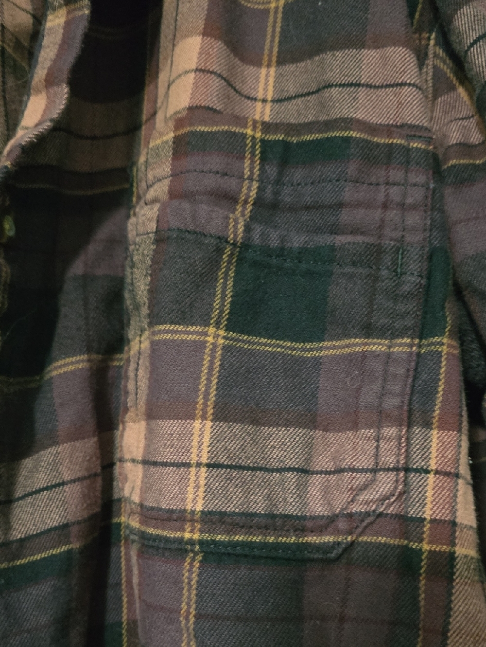 Carhartt Women’s Burgubdy and Purple Plaid Flannel Shirt - Picture 3 of 7